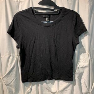 Forever 21 black T-shirt